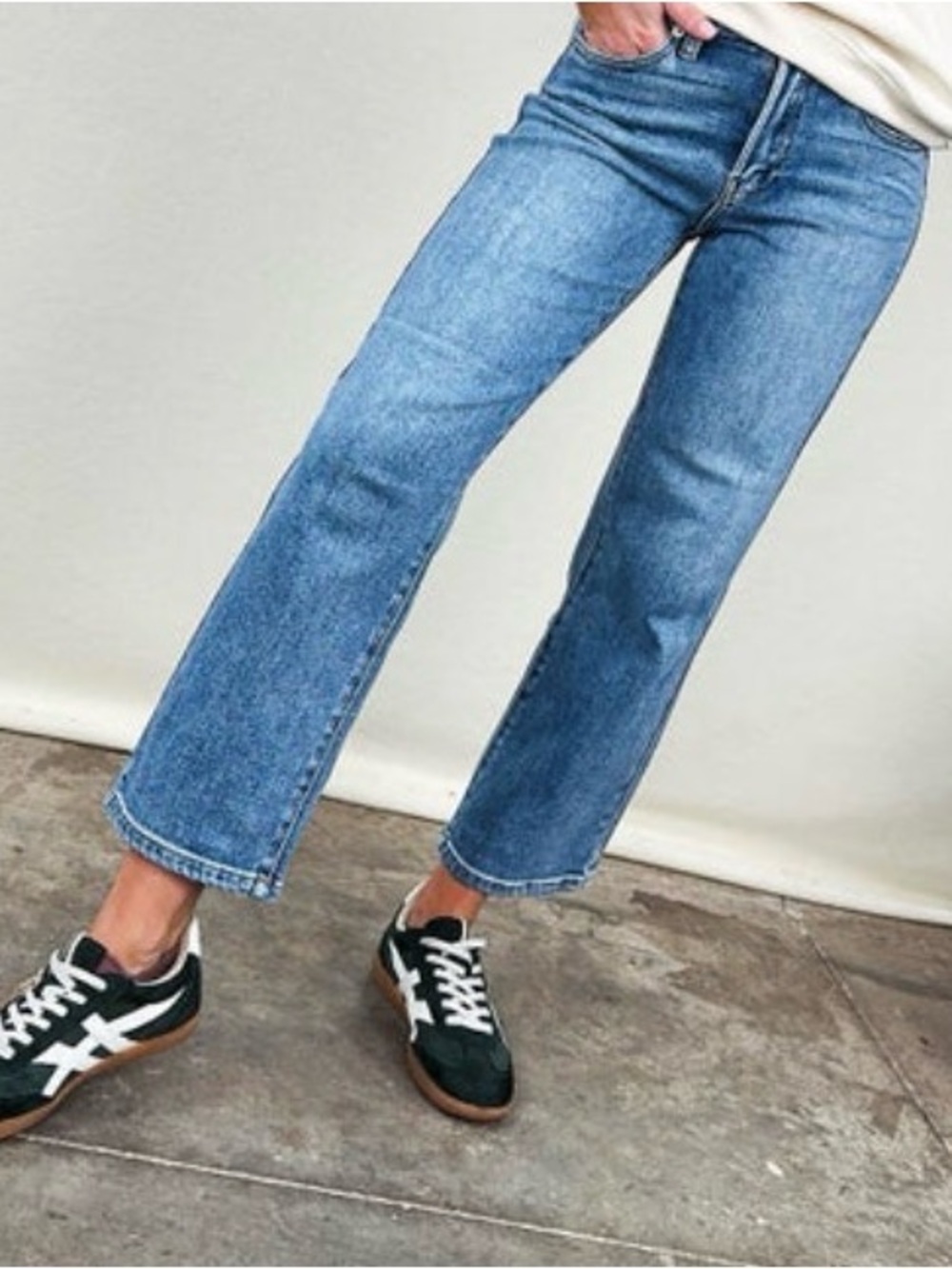 Just USA sz 4 Chassidy mud rise crop straight leg